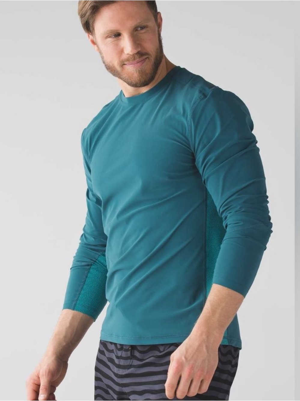 LULULEMON Shirt Men's Medium Block Out Long Sleeve Slim Fit Surfing UPF 50+